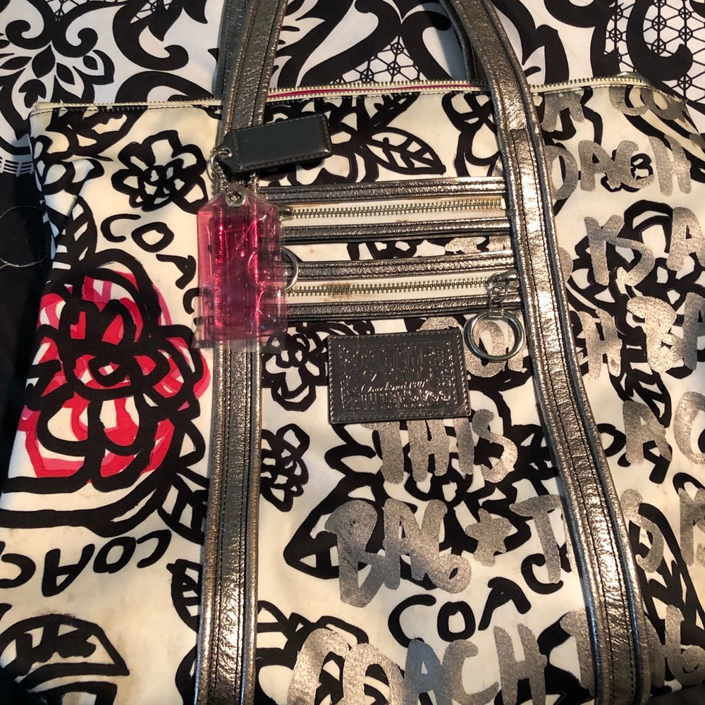 Coach shoulder bag